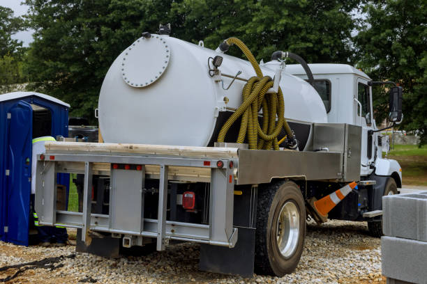 Best Construction site porta potty rental  in Cedar Grove, WI